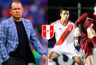 Juan Reynoso está observando a los futuros jugadores de la Selección Peruana