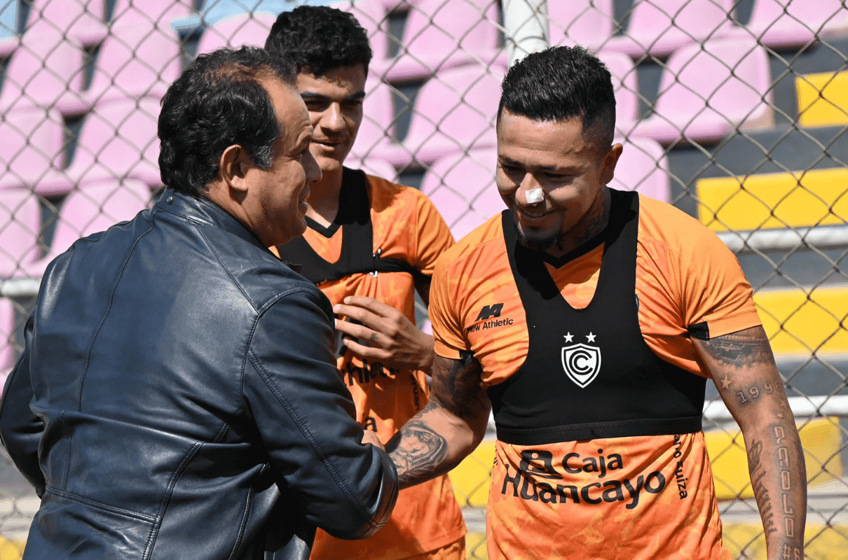 Juan Reynoso prepara una sorpresa en la Selección Peruana