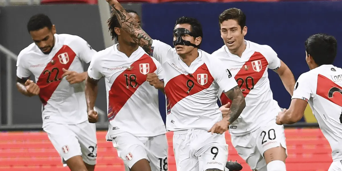 Juan Reynoso no quiere perder la oportunidad de tener a un gran jugador en la Selección Peruana