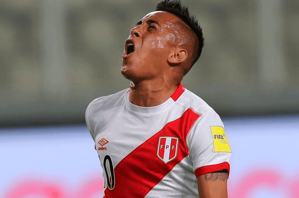 Juan Reynoso se olvida de Christian Cueva y buscará un nuevo 10 para la Selección Peruana