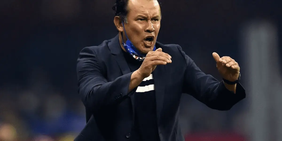 Juan Reynoso ya no lo quiere en la Selección Peruana