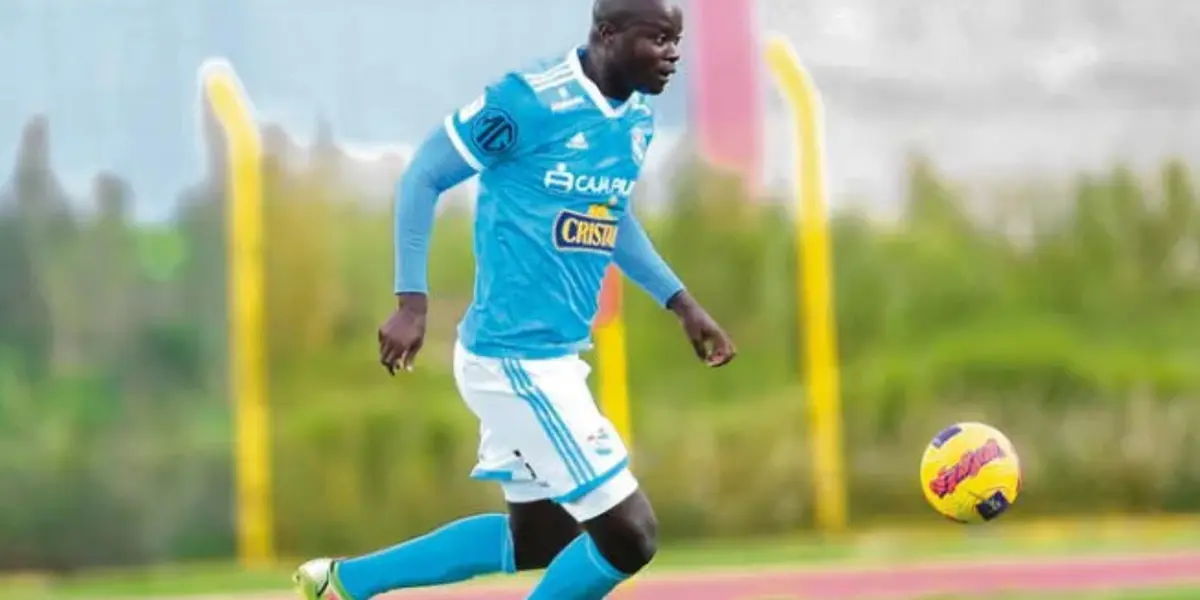 Jugador rimense se habría cansado de ver a la cancha al colombiano