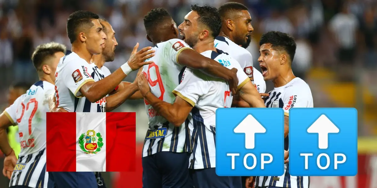 Jugadores de Alianza Lima celebrando en la cancha del Estadio Nacional