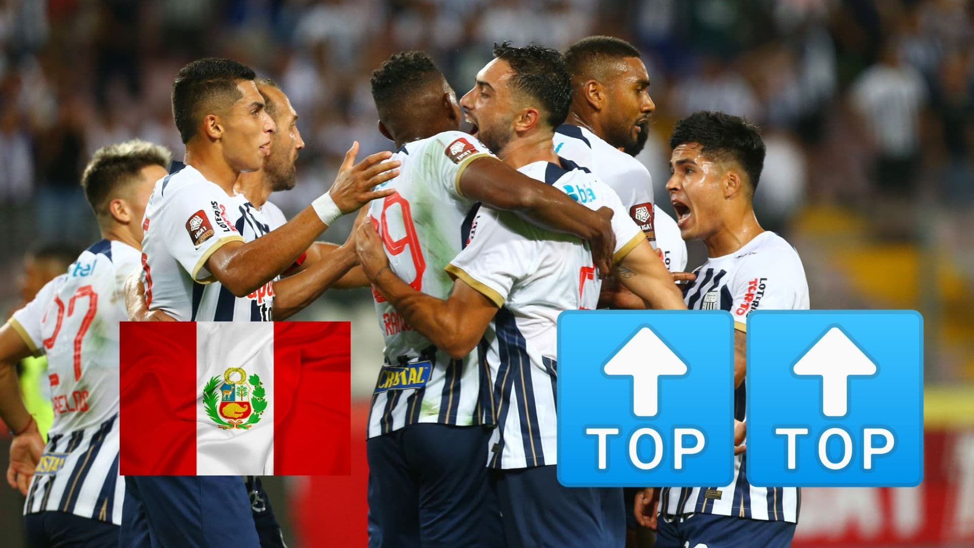 Jugadores de Alianza Lima celebrando en la cancha del Estadio Nacional