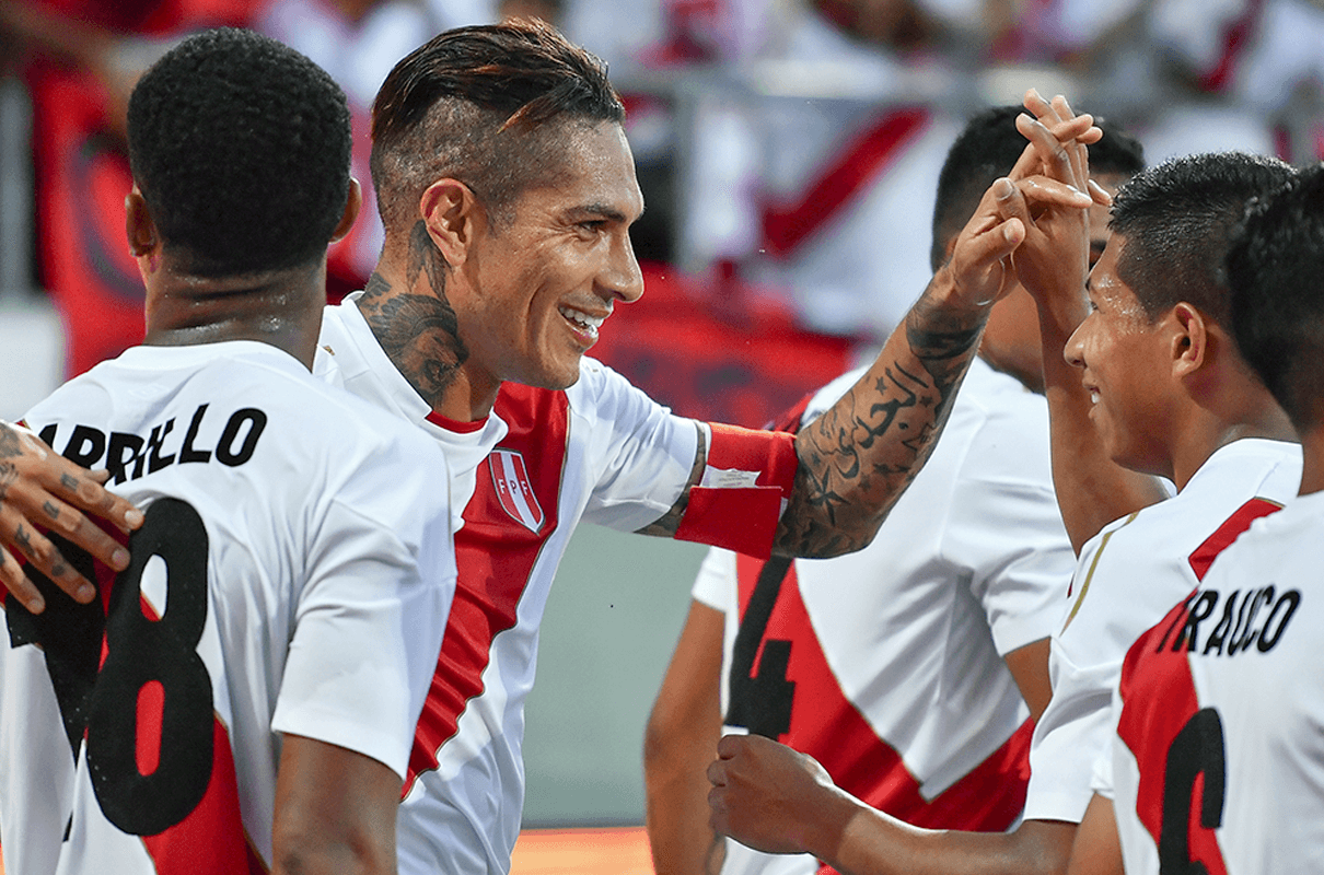Jugadores de la Selección Peruana piden la presencia de Paolo Guerrero en el repechaje
