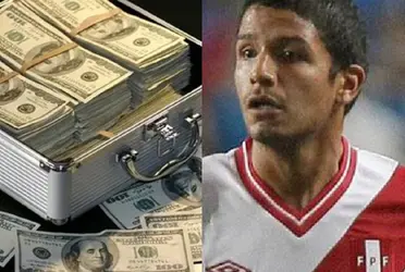 Julio César Uribe es el director técnico que controla a Reimond Manco en Alianza Universidad de Huánuco.