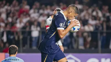 Kevin Quevedo celebrando (Foto: Alianza Lima).