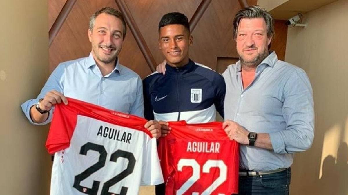 Kluiverth Aguilar llegó a Bélgica y sorprendió a todos con lo primero que hizo el peruano.