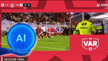 La acción del presunto penal en el duelo entre Cienciano del Cusco y Universitario de Deportes