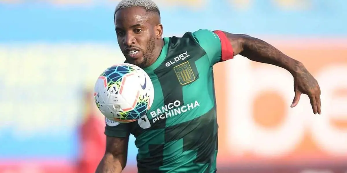 La ‘foquita’ debe elegir entre ambos equipos porque los dos tienen partidos importantes en noviembre.