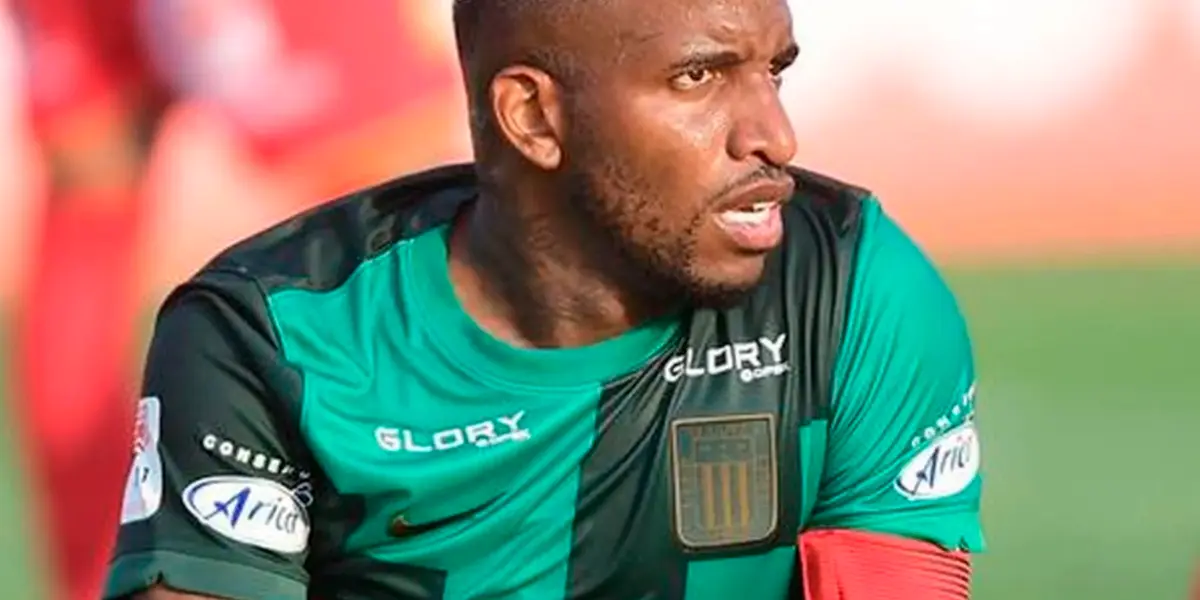 La ‘foquita’ está en el ojo de la tormenta en tienda blanquiazul