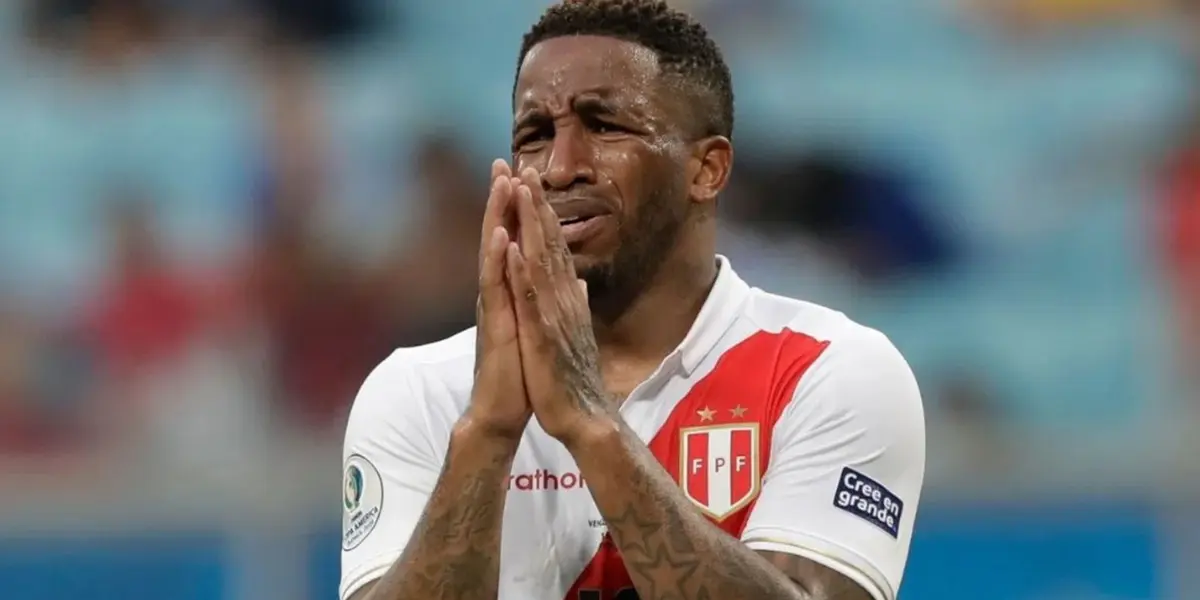 La ‘Foquita’ sigue sin jugar y recibió un golpe por parte de los hinchas peruanos