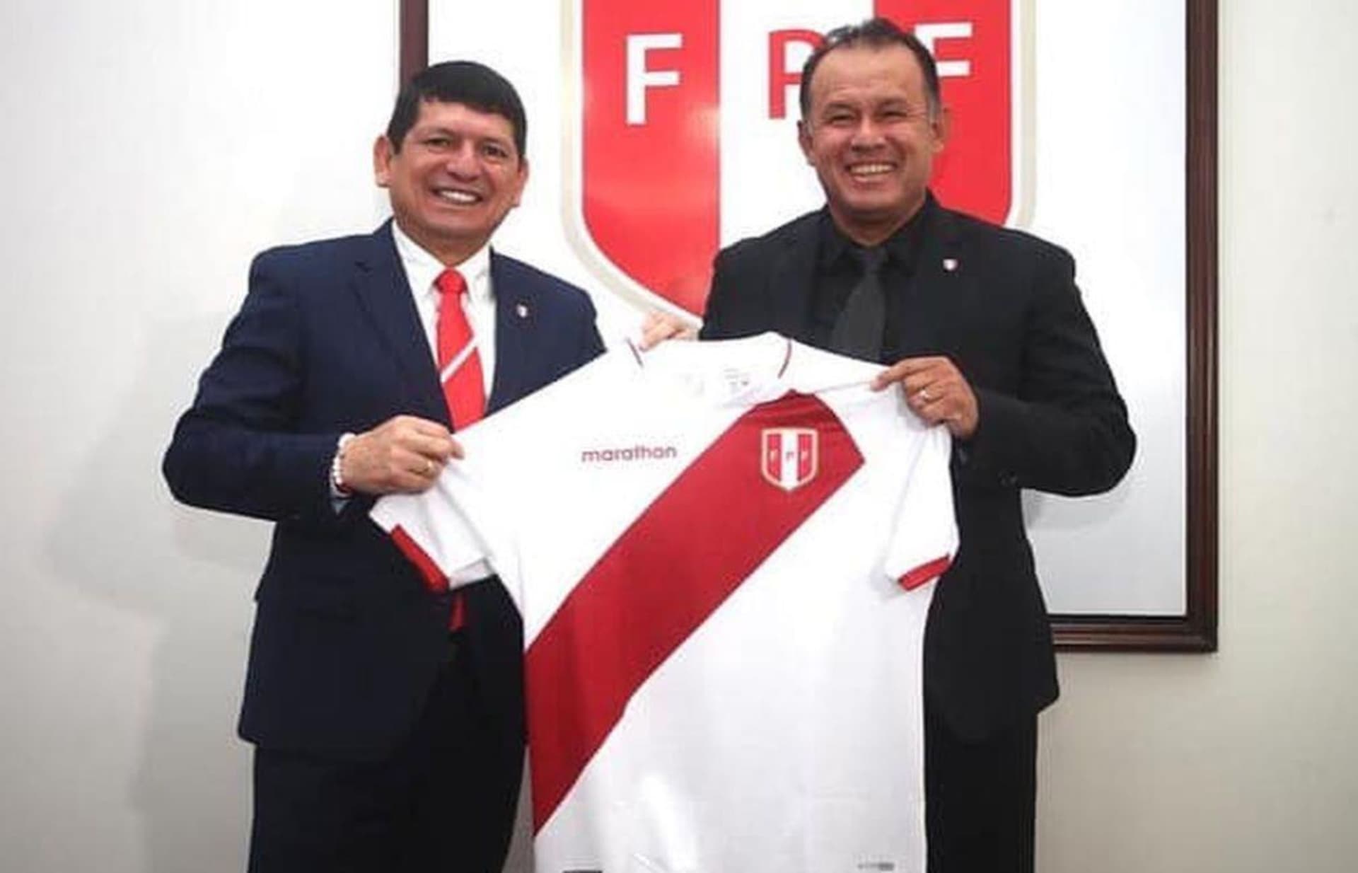 La gestión de Agustín Lozano nuevamente quedó en ridículo