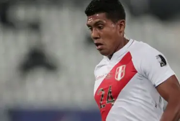 La llegada de Edison Flores podría poner en duda la presencia de Raziel García en el 11 de Gareca.