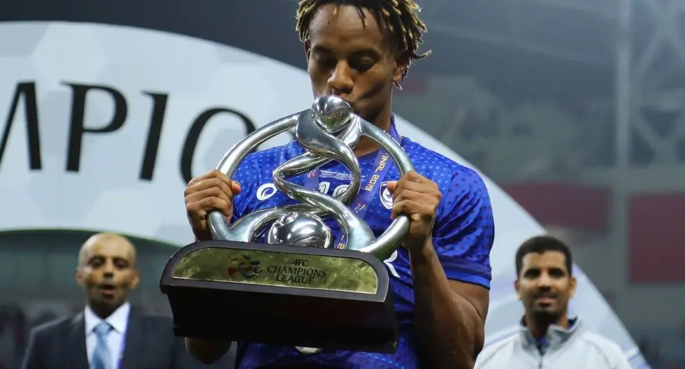 La millonada que ganará Carrillo