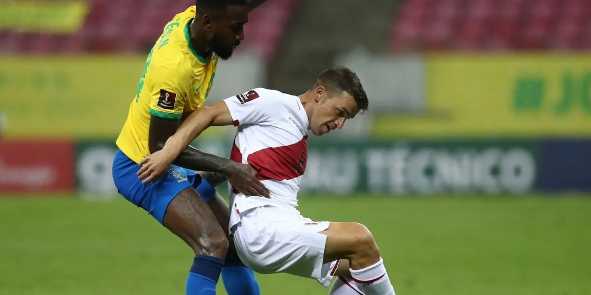 La presencia de Gabriel Costa fue mucho más determinante que la Edison Flores en el partido contra Brasil.