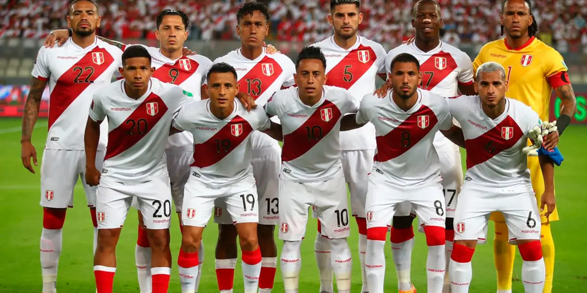 La Selección Peruana consiguió un gran triunfo frente a Paraguay por 2-0 en el estadio Nacional de Lima