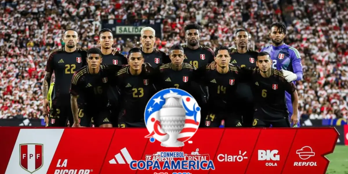 La Selección Peruana posando para la foto y el logo de la Copa América