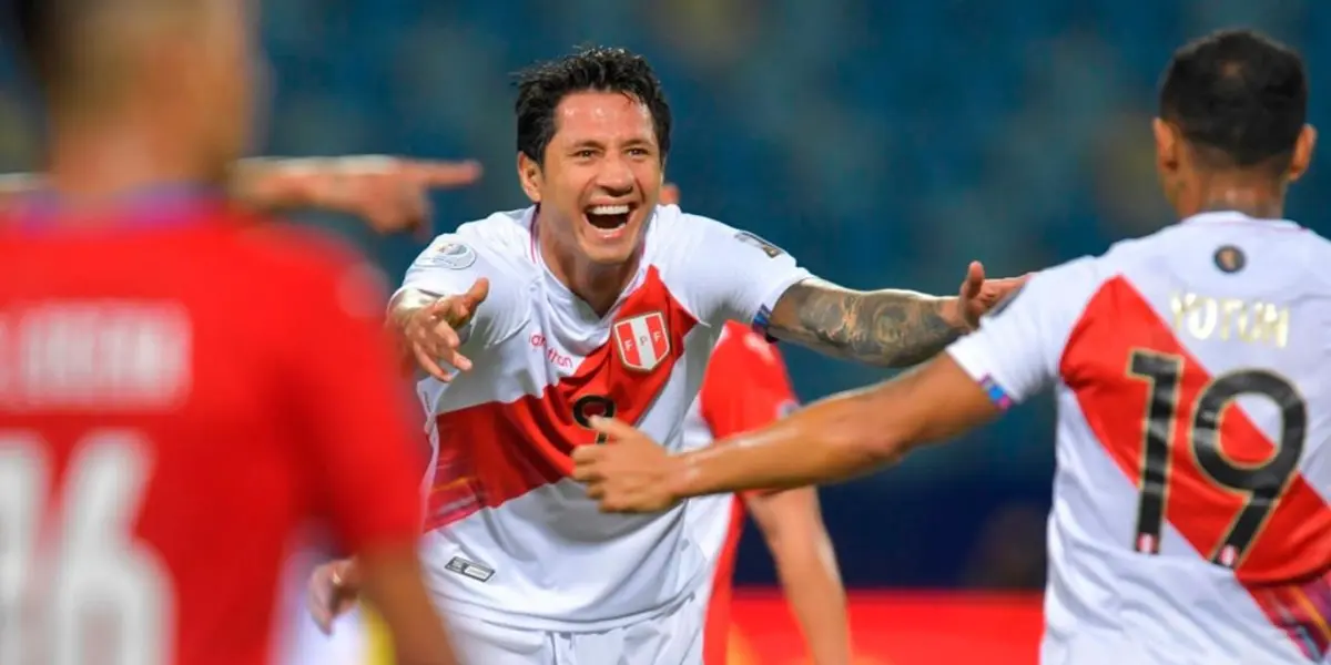 La selección peruana se prepara para un duro reto