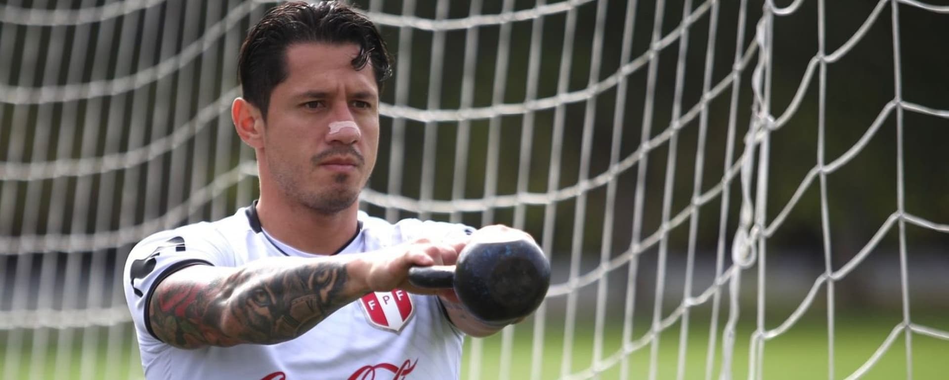 'Lapagol' corre el riesgo de recibir golpes muy duros por parte de la defensa venezolana.