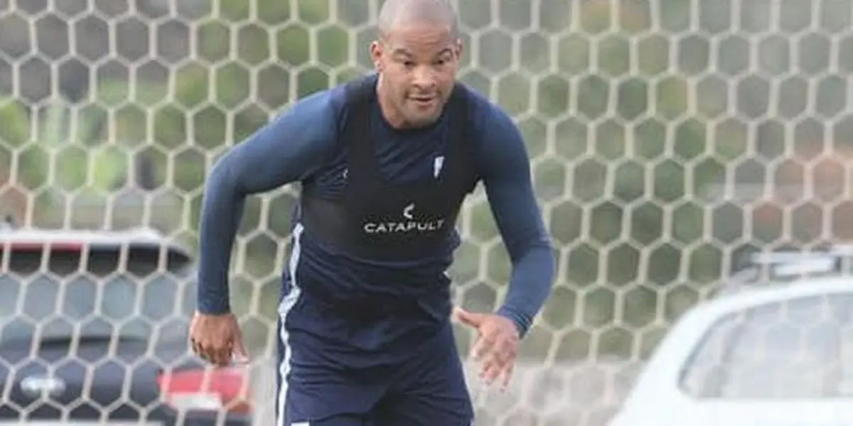 Las bajas continuan en Alianza Lima y esta vez podrían perder a Alberto Rodríguez por un largo tiempo