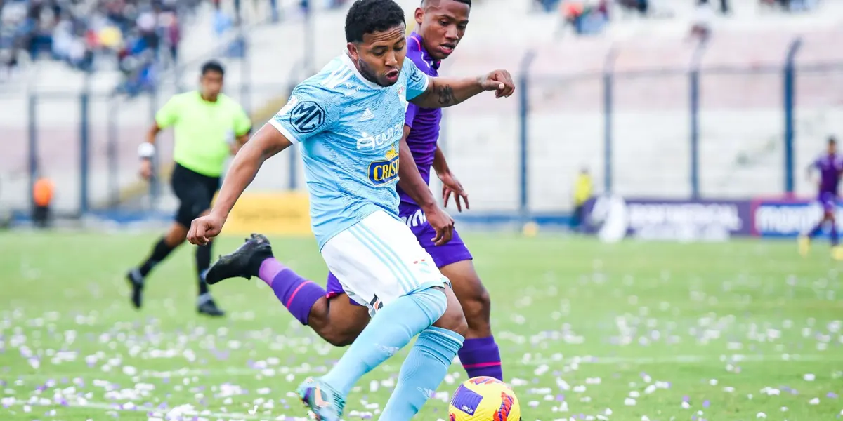 Lateral derecho tuvo partido impecable y con ello se consolida como titular en Cristal