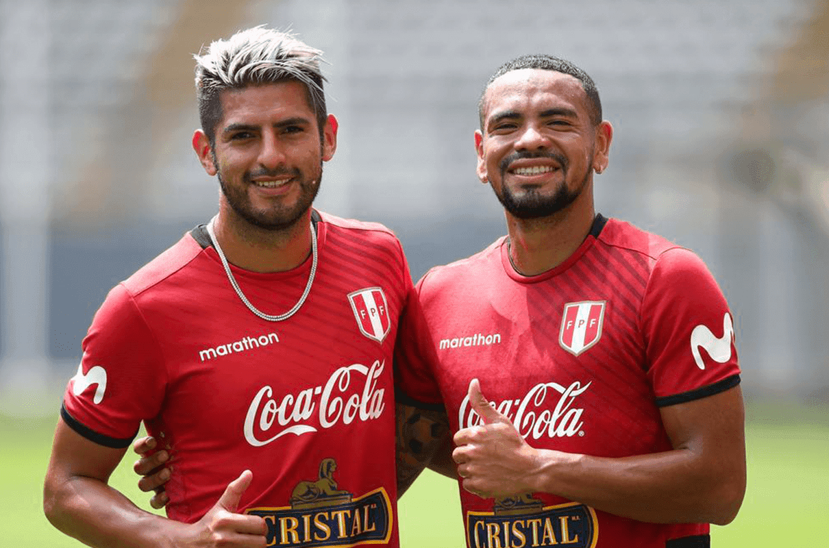 Lo ponían por encima de Carlos Zambrano y Alexander Callens, pero el tiempo lo puso muy por debajo