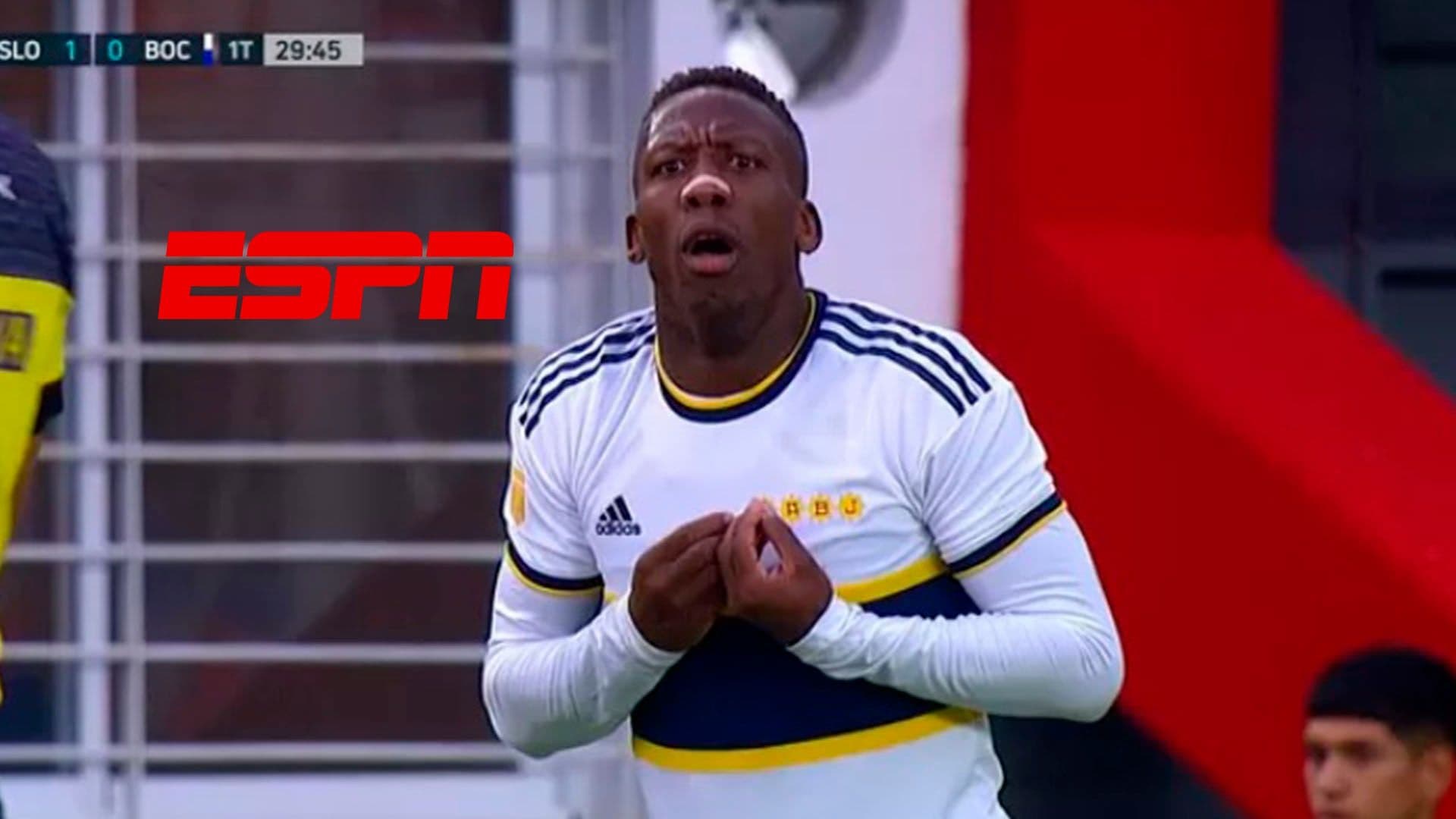 Lo que dijeron los periodistas de ESPN sobre Advíncula en la trasmisión del Rosario Central vs Boca