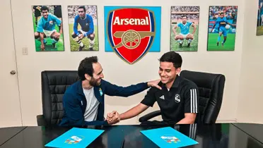 Lo quería Arsenal y ahora Cristal tomó una decisión sobre el futuro de Lora