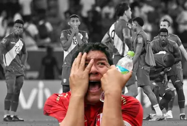 Los dos jugadores que se bajaron del avión para enfrentar a Chile.