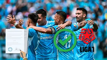 Los jugadores de Sporting Cristal celebrando un triunfo en el Torneo Apertura