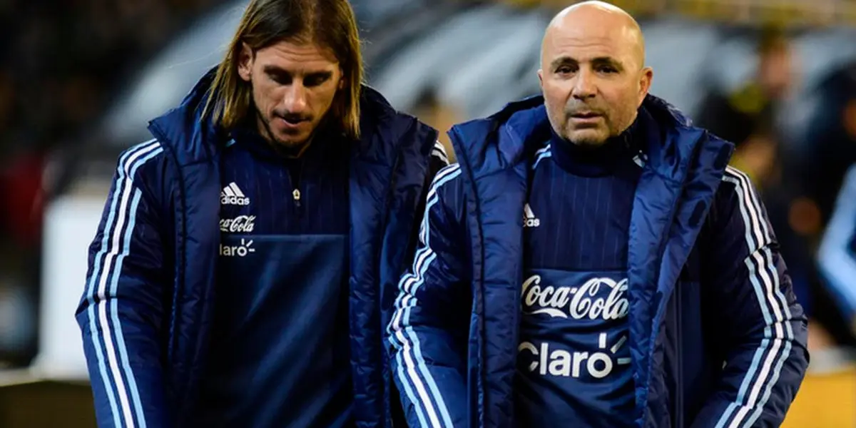 Lozano ya se habría comunicado con el técnico