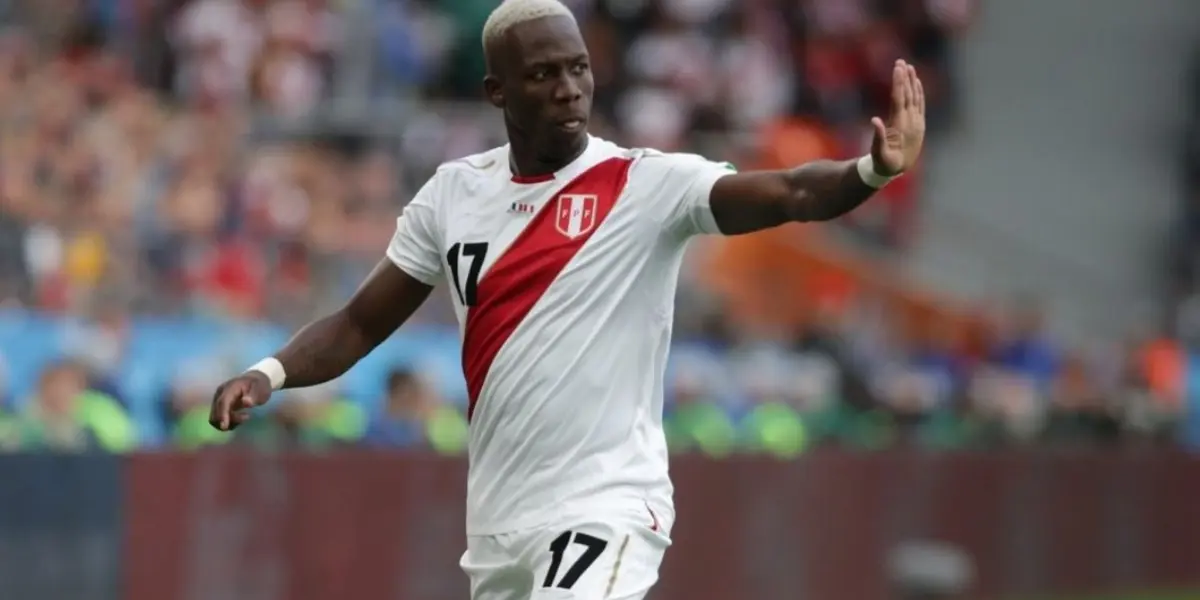 Luis Advíncula con la camiseta de la Selección de Perú (Foto: El Comercio)