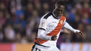 Luis Advíncula con la camiseta del Rayo Vallecano de España. (Foto: RPP)