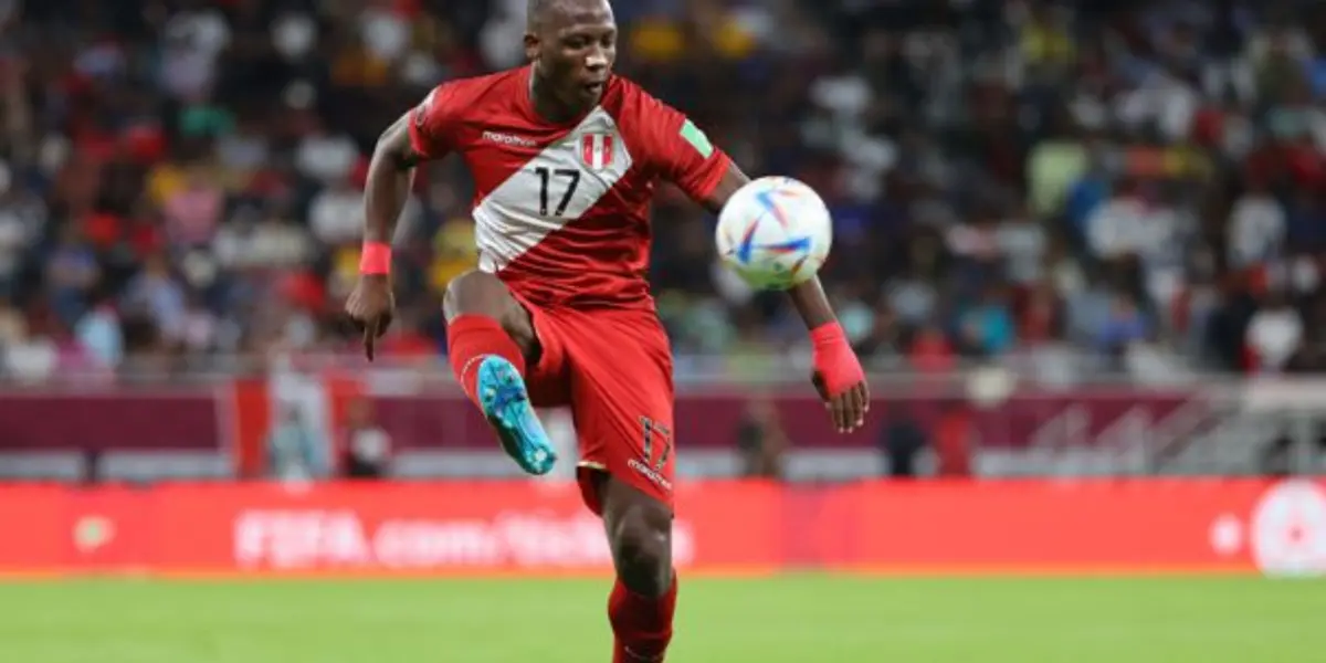 Luis Advíncula fue considerado una vez más para integrar la selección peruana