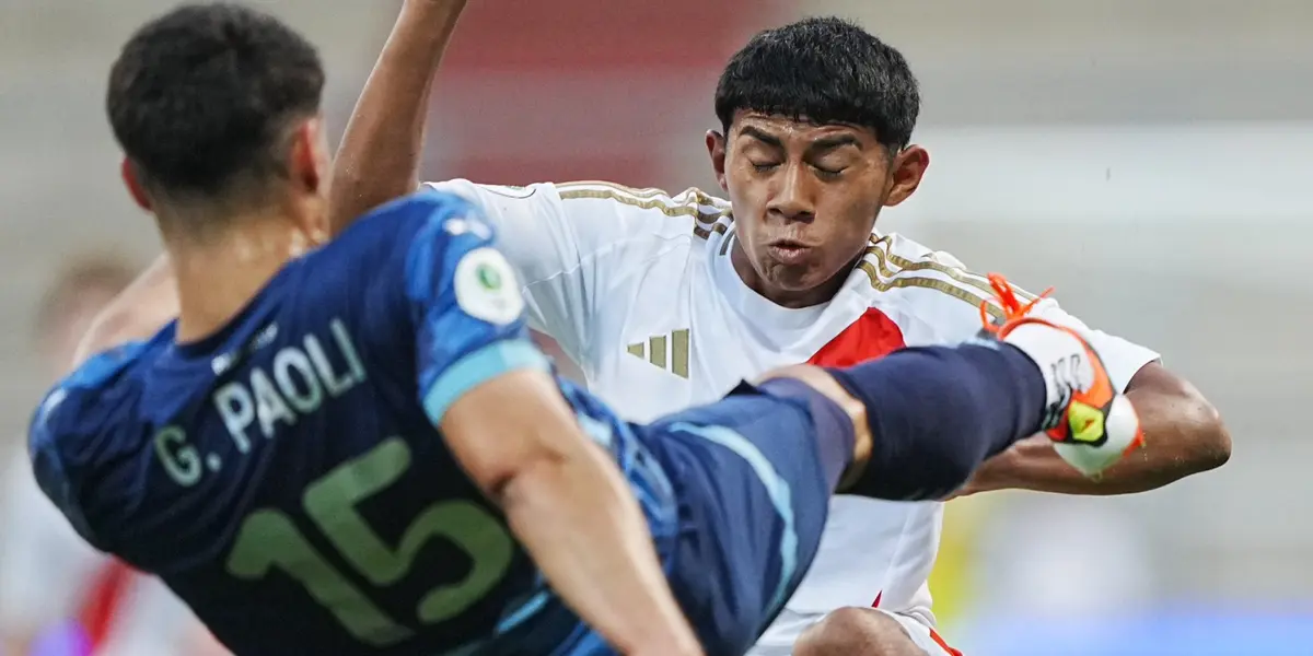 Maxloren Castro (Foto: @SeleccionPeru)