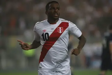 Mientras que la foquita viene brillando en Alianza Lima, Santiago Ormeño y Raúl Ruidíaz no dan la talla para la 'sele'.