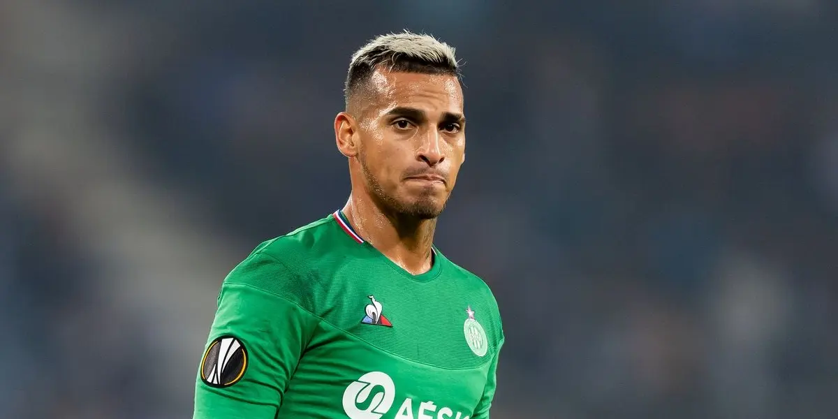 Miguel Trauco no la pasa nada bien en Francia por culpa de su equipos el Saint Etienne