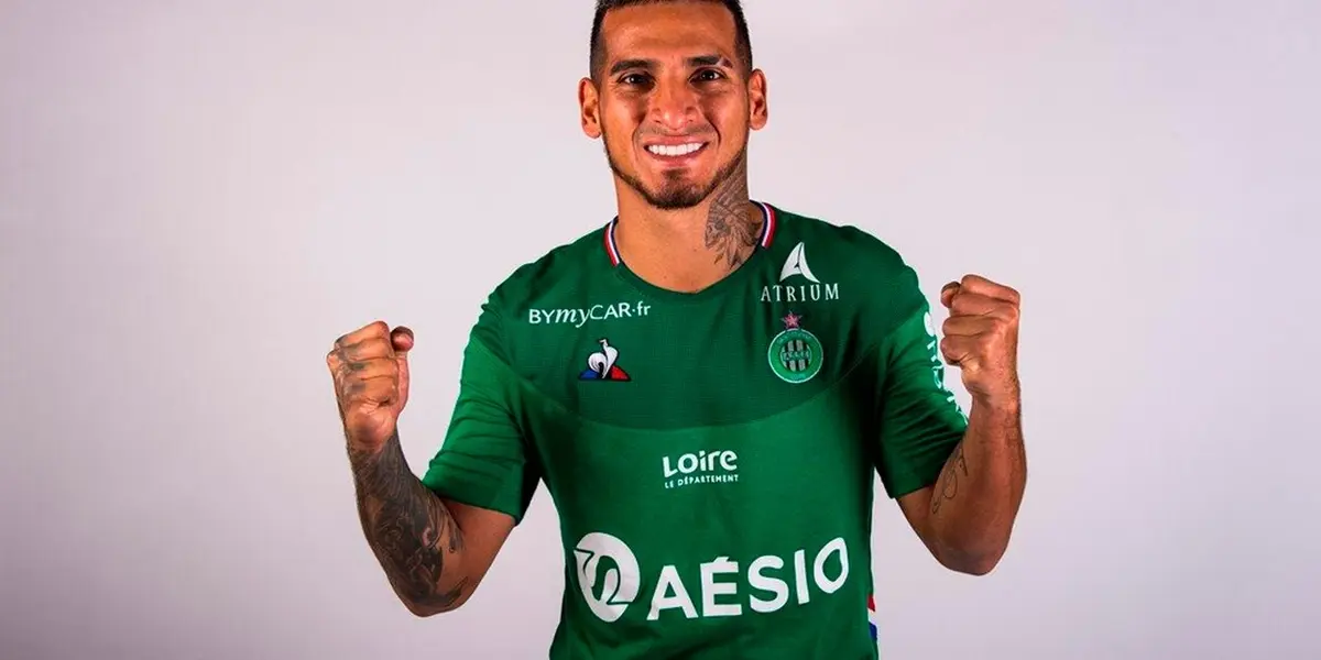 Miguel Trauco y Cristian Benavente sorprenden a todos en redes sociales por la belleza de sus novias.