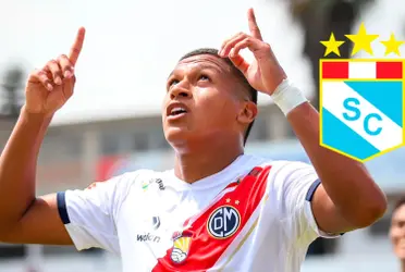 ‘Mpaché’ reveló su situación con el Deportivo Municipal y Sporting Cristal 