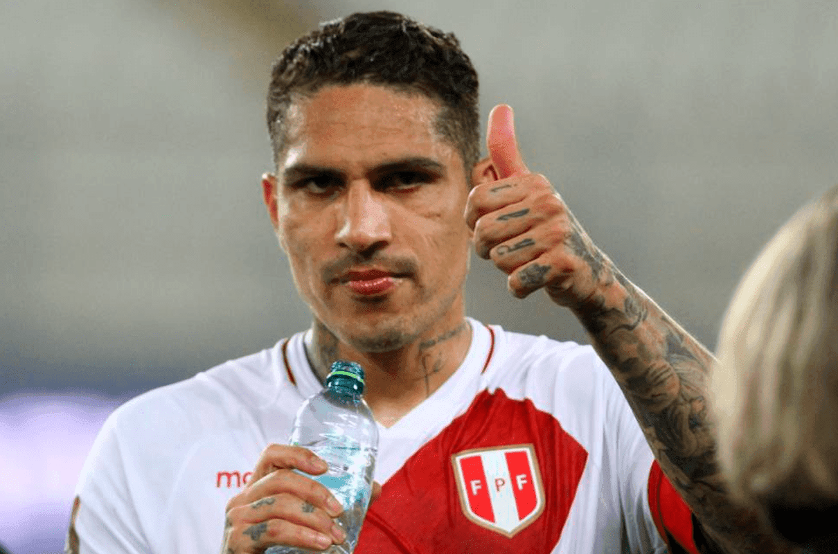 Muchos lo pedían en la Selección Peruana, pero hasta ahora no se logra cuajar en Europa