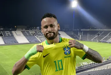 Neymar Junior visitó el estadio de Alianza Lima con la escuadra de Brasil