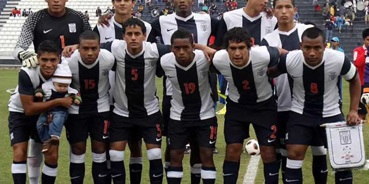 Otra promesa del fútbol peruano que se perdió en el tiempo.