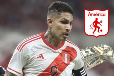 Paolo Guerrero con la camiseta de la Selección Peruana.