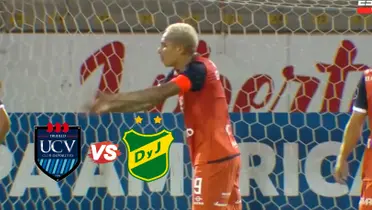 Paolo Guerrero con la camiseta de la Universidad César Vallejo. FOTO: ESPN
