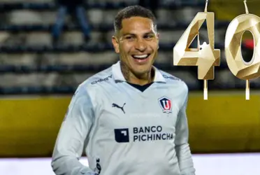 Paolo Guerrero con la camiseta de LDU.