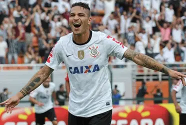 Paolo Guerrero estará enfrentando en unos minutos al Sport Recife.