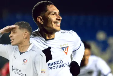 Paolo Guerrero logró la Copa Sudamericana y se lo dedican a alguien especial