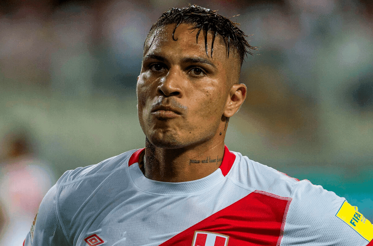 Paolo Guerrero nuevamente en problemas en el fútbol de Brasil