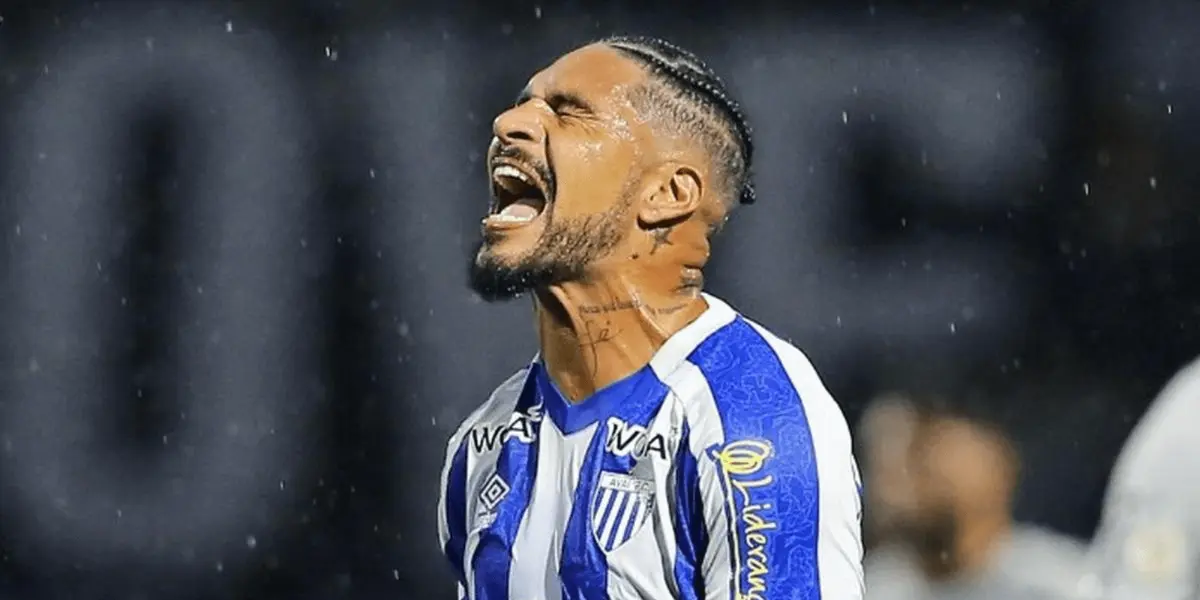 Paolo Guerrero recibió importante propuesta para quedarse en Brasil